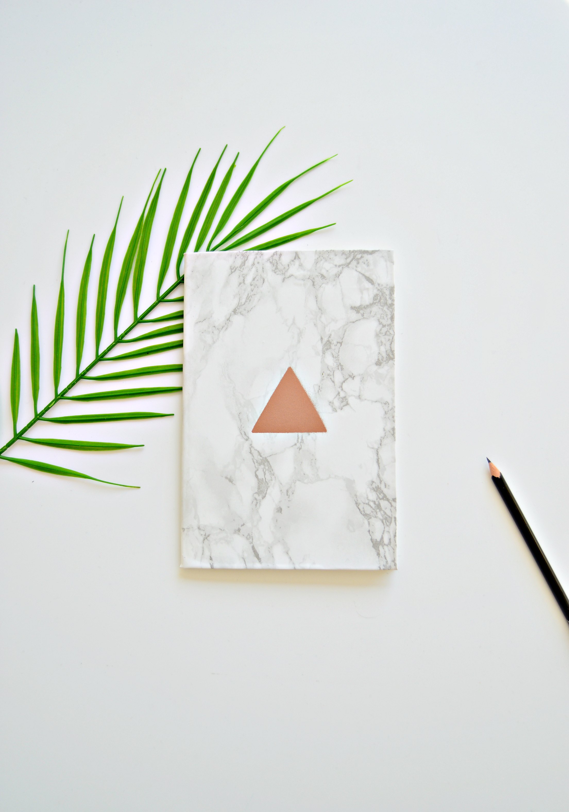 marble notebooks DIY