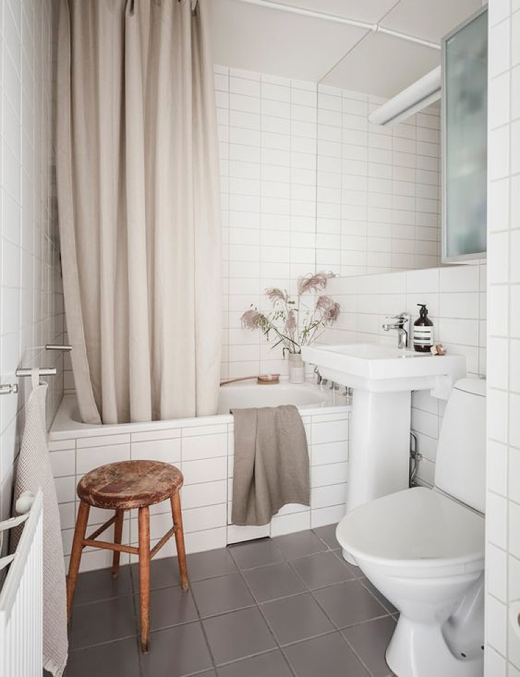 uodate your bathroom without a renovation