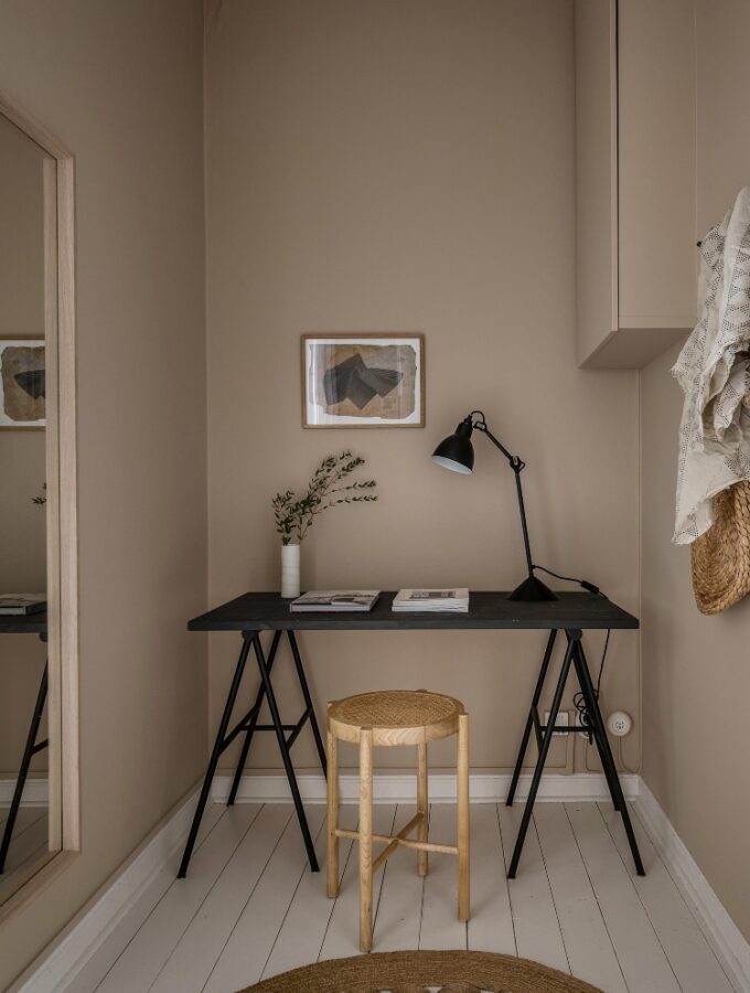 small home office with blush walls