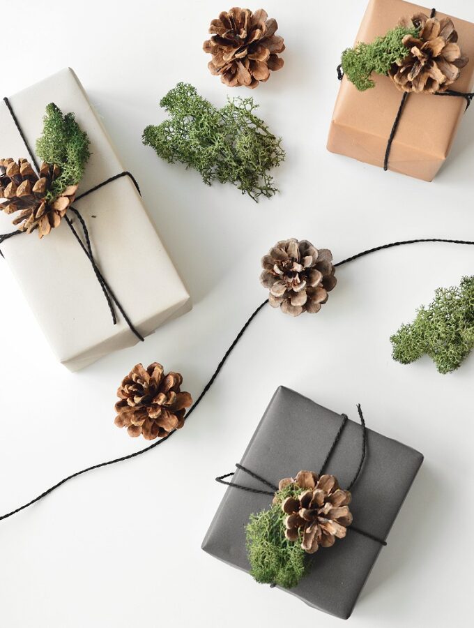 easy Christmas gift wrapping with pine cones