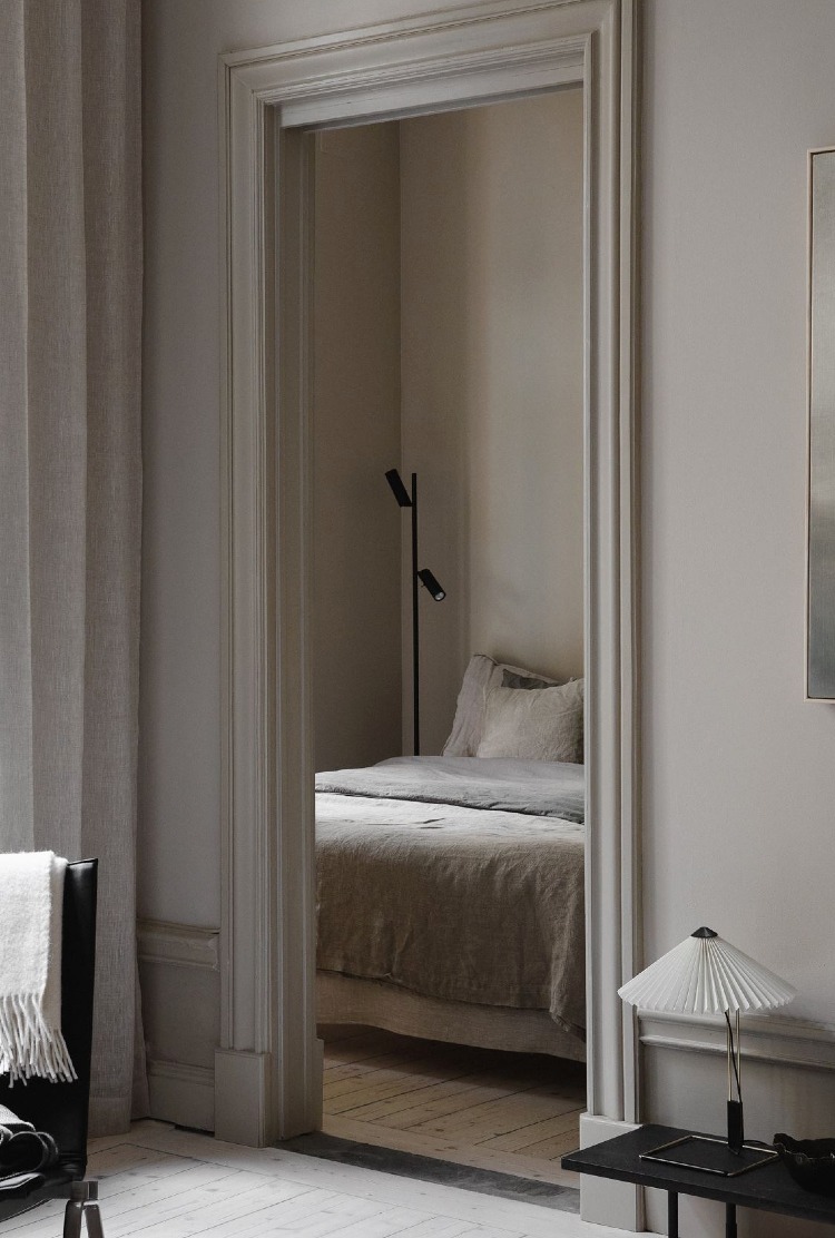 simple monochrome bedroom