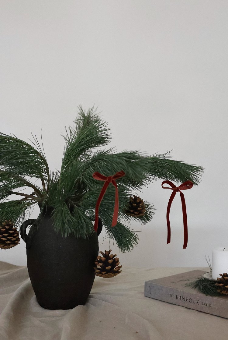 DIY natural Christmas decoration