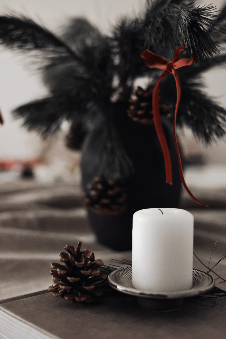 Christmas table decoration