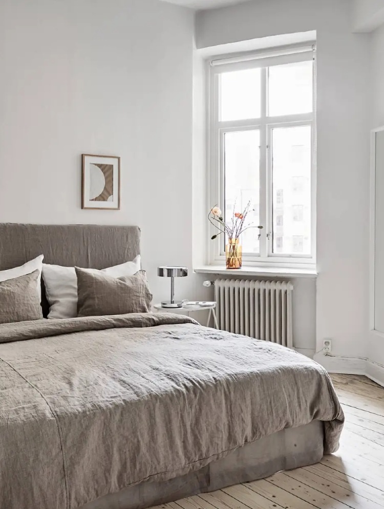 calm beige white bedroom