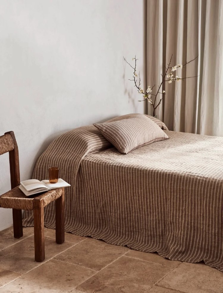 bed layering ideas